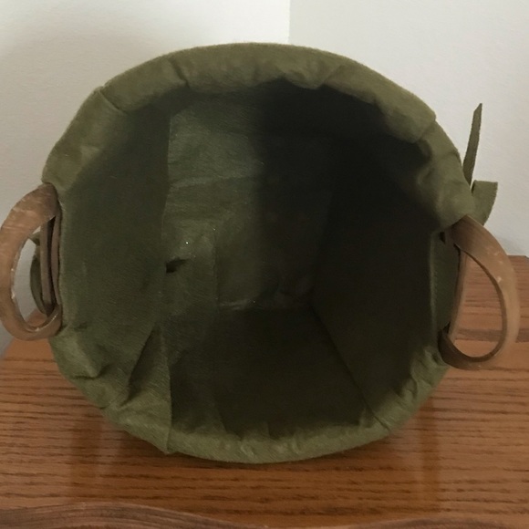 🍁🍁🍁SALE Gorgeous Fall Basket🍁🍁🍁 - Picture 6 of 8